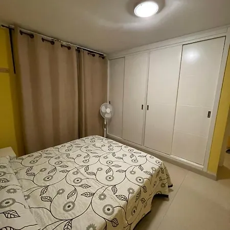 Summerland Seaview Apartment Los Cristianos (Tenerife)